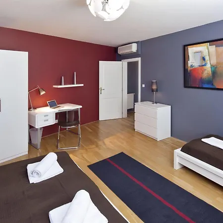 Premier Wenceslas Square Apartmanhotel